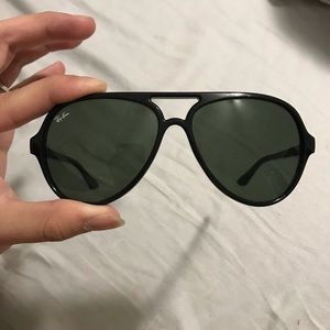 Ray-Bans sunglasses